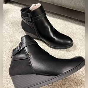 Black ankle booties